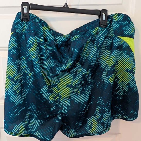 COPY - OLD NAVY Bundle of 3 Multicolor Shorts Plus Size XXL - Picture 12 of 16